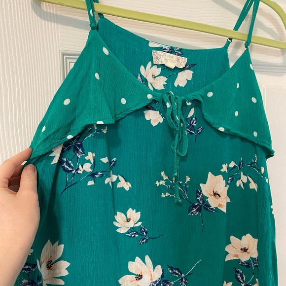 Pink Republic Green and White Floral / Polka Dot Tank Top - Picture 2 of 4